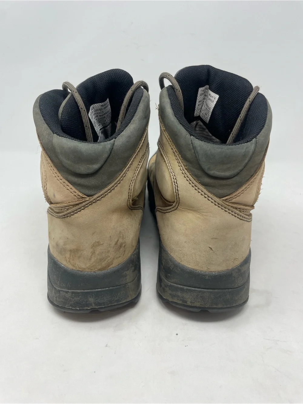 Vasque wasatch 7177 Gor Tex men’s boots size 11.5 w wide